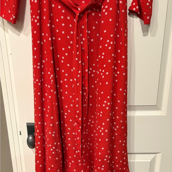 SEZANE Red 100% Silk Daisy Print Wrap Dress Size 40 Small Faux Wrap Style Midi - Picture 6 of 8